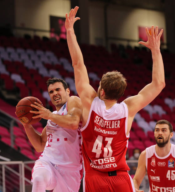 尔顿团队多 尔顿团队多