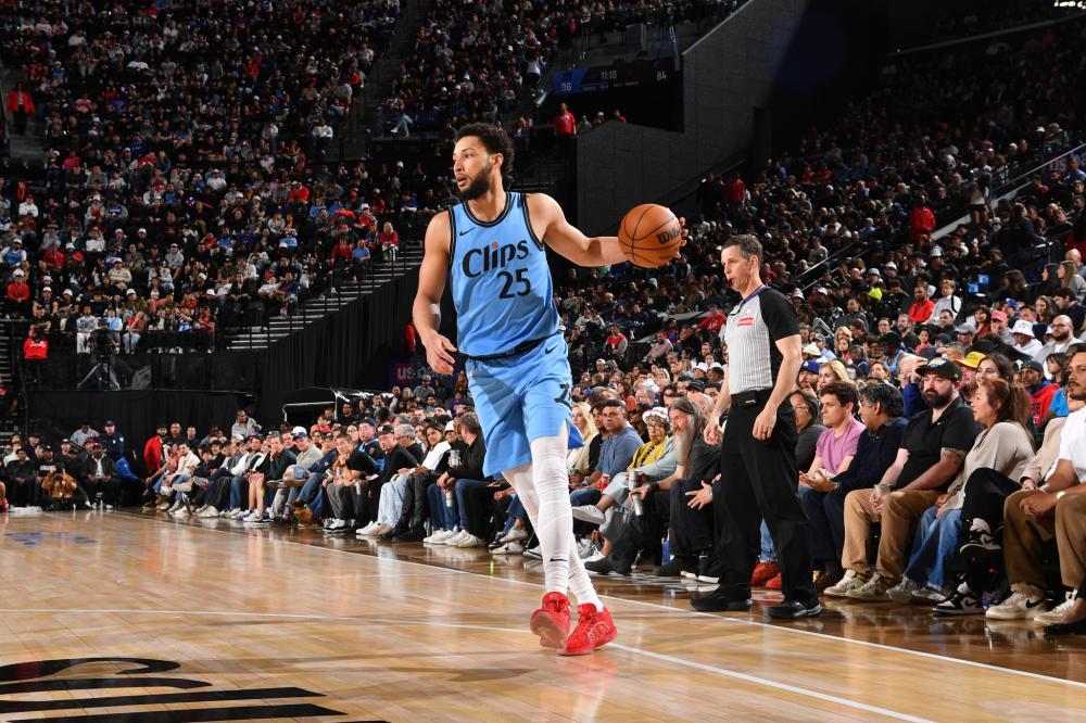 担当前场冲 担当前场冲